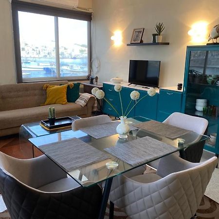 A Sea View Maisonette Right On The Waters Edge. Apartment เซนต์พอลส์เบย์ ภายนอก รูปภาพ